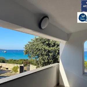 Apartman Sirius, Silba